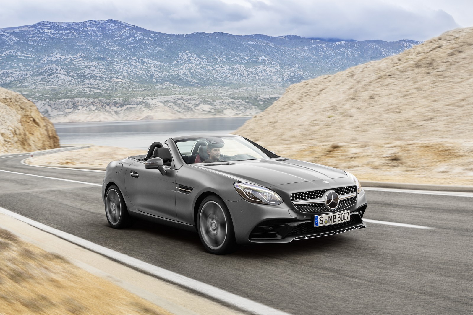 Mercedes-Benz SLC 2016: Νέο όνομα, νέα δυναμική