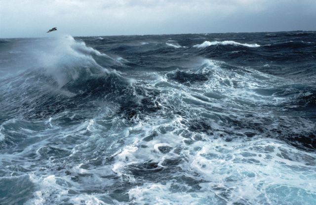 Τερατώδες κύμα στον Ατλαντικό ήταν από τα μεγαλύτερα που έχουν καταγραφεί