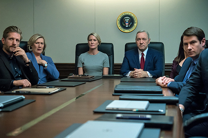 Αναβάλλεται η πρεμιέρα του «House of Cards»