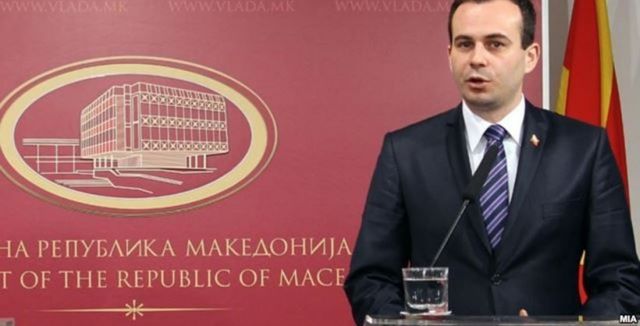 ΜΜΕ Σκοπίων: Τέλος ο Ναουμόφσκι από τις διαπραγματεύσεις με Νίμιτς