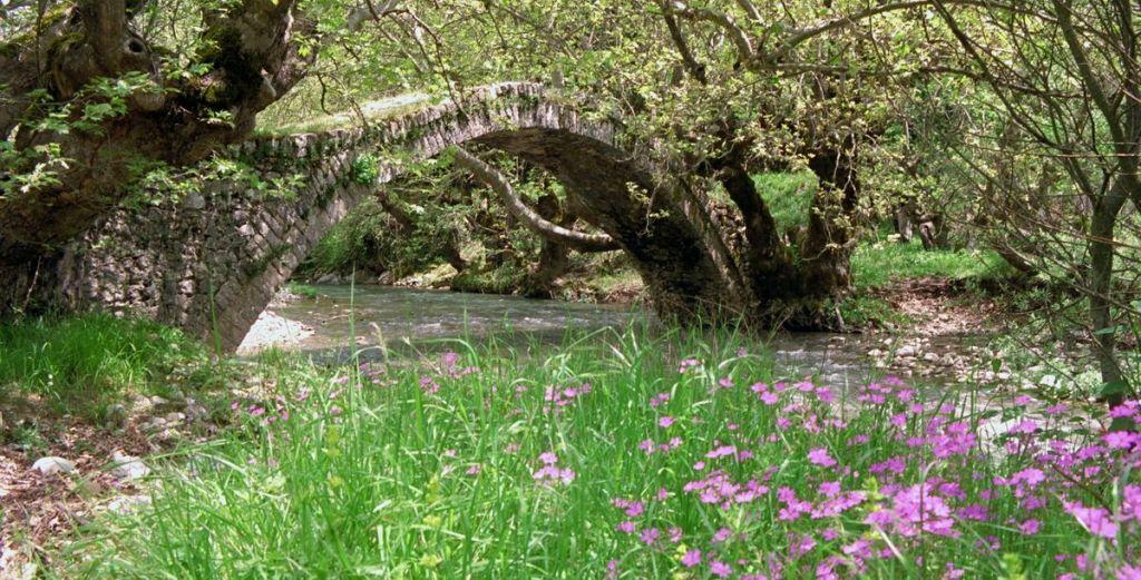 Προτάσεις-προκλήσεις για εξορμήσεις το φετινό Πάσχα