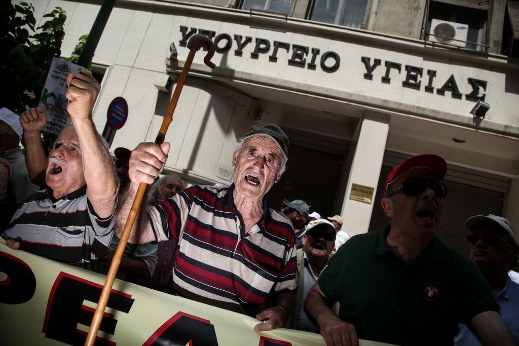 Στροφή στα απλά και καθημερινά…