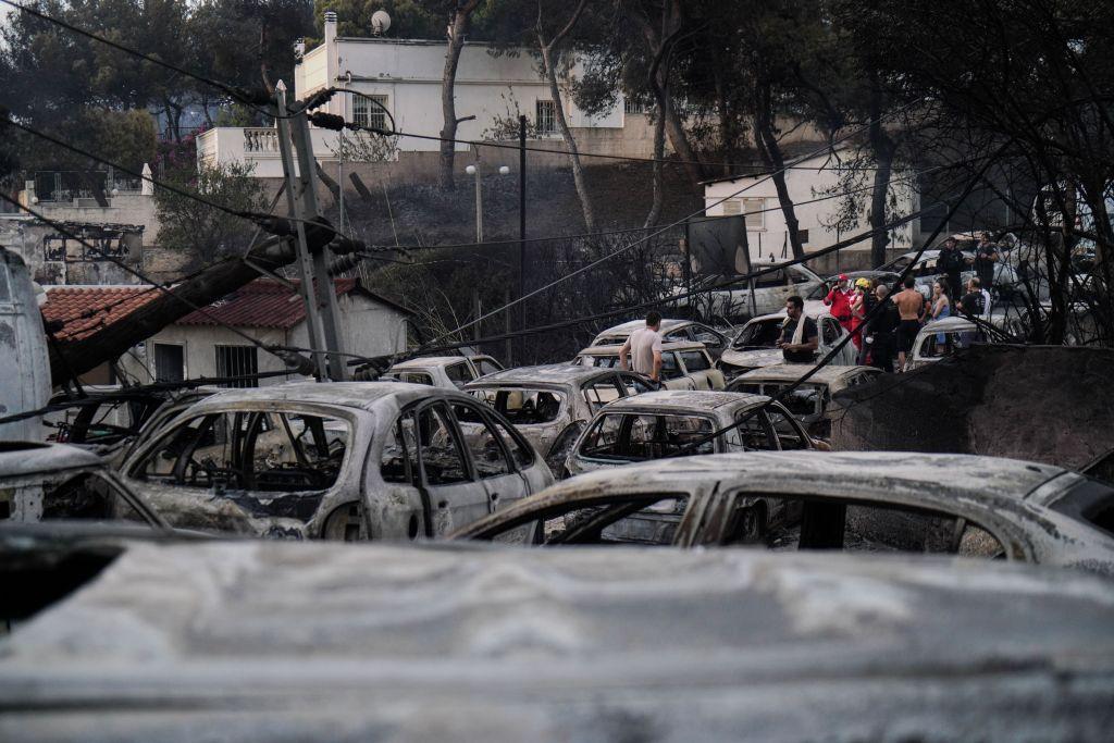 Εικόνες καταστροφής στην Ανατολική Αττική