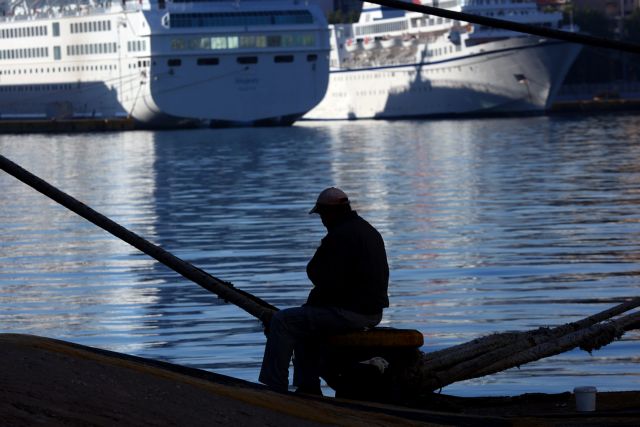 ΣΕΒ: Να παρέμβει η Δικαιοσύνη για την απεργία στο λιμάνι του Πειραιά