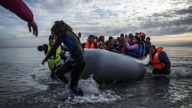 WSJ: Κύμα τούρκων προσφύγων στην Ελλάδα