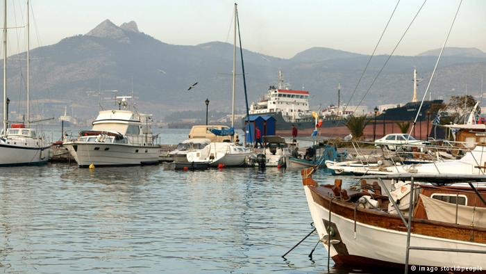 Ελευσίνα, «νεκροταφείο πλοίων»