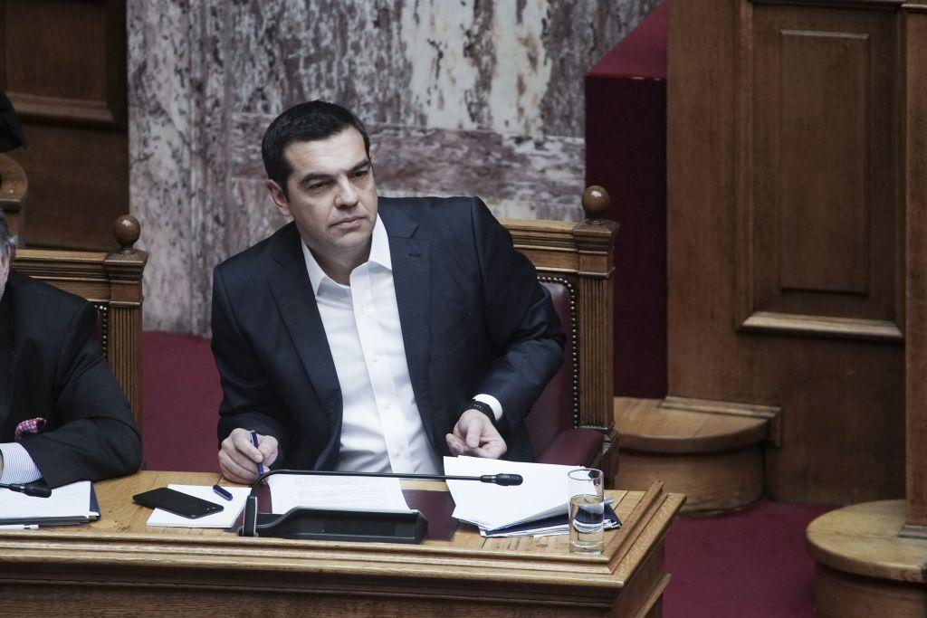 Ανασχηματισμός: Ποια πρόσωπα γράφει και σβήνει ο Τσίπρας για την επόμενη κυβέρνηση