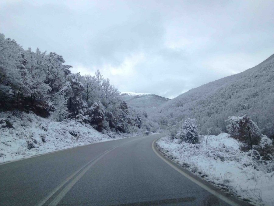 Χιόνια σε όλους τους νομούς της Μακεδονίας και στα ορεινά της Θεσσαλονίκης