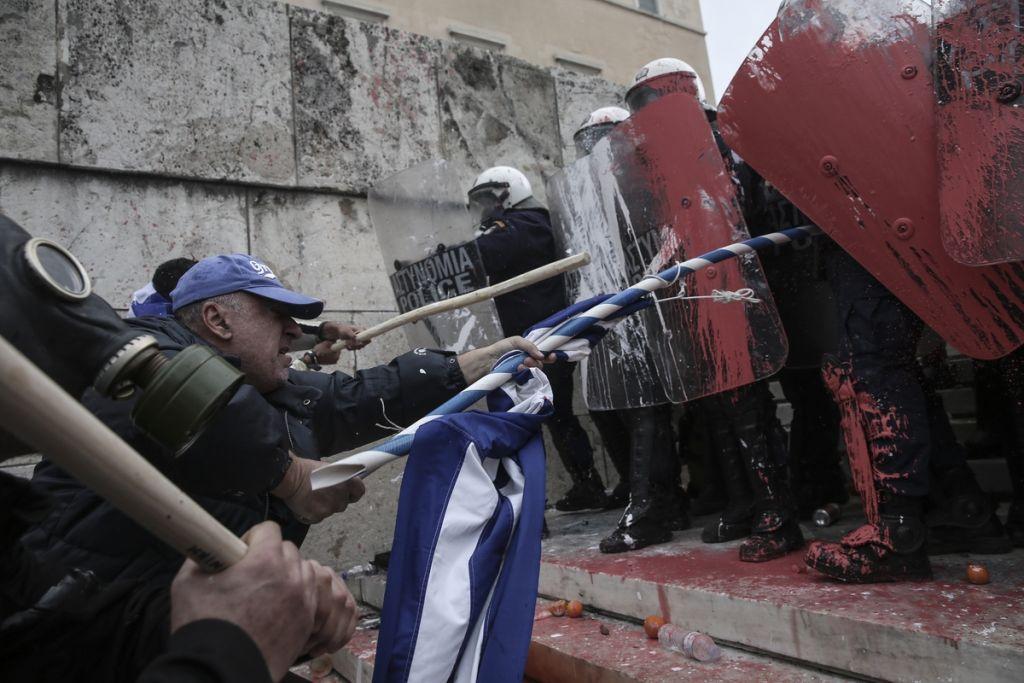 Χούντα χωρίς τανκς