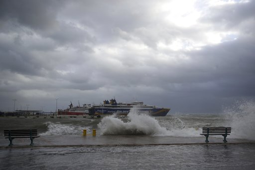 Αγριεύει ο καιρός: Παγωνιά, καταιγίδες και θυελλώδεις βοριάδες σε όλη την Ελλάδα