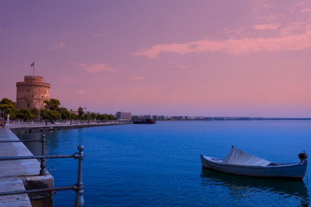 Πόλεμος αναρτήσεων μεταξύ Νοτοπούλου- Ταχιάου