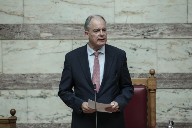 Με ιστορικό ρεκόρ ψήφων νέος πρόεδρος της Βουλής ο Κώστας Τασούλας | in.gr