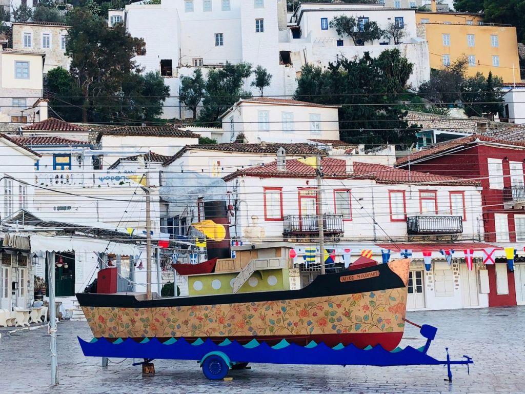 Αναδρομική έκθεση Νίκου Στεφάνου στην Ύδρα