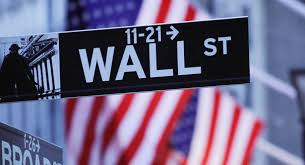 Ανάσα από τη… λιανική στη Wall Street