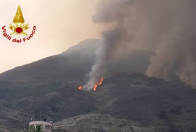 Νέα έκρηξη του ηφαιστείου Στρόμπολι ανοικτά της Σικελίας