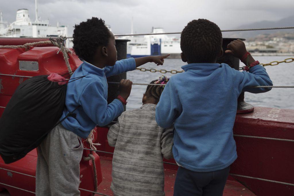 Ιταλία : 200 πρόσφυγες έφτασαν στις ακτές – 71 επέστρεψαν στη Λιβύη