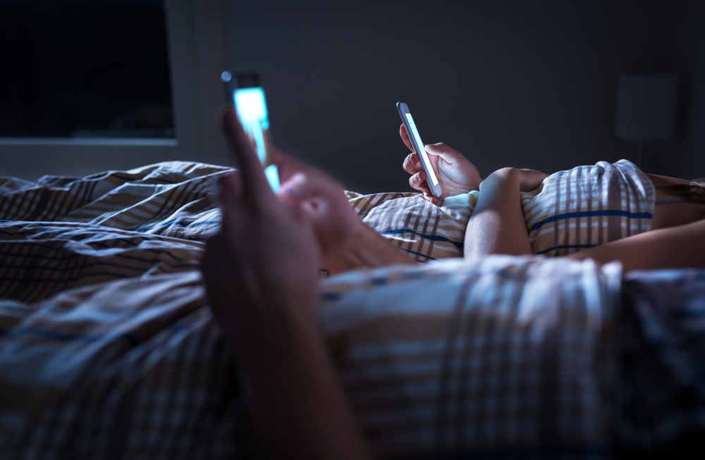 Smartphone : Πώς επηρεάζουν τη σεξουαλική ζωή μας