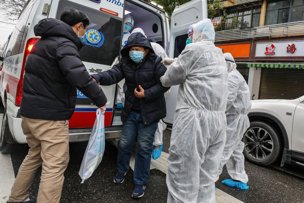 Οι μεγάλες ανατροπές που φέρνει ο νέος κοροναϊός : 10 ερωτήσεις – απαντήσεις