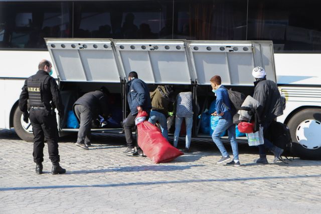 Προσφυγικό: Οι 28 δομές στην ενδοχώρα και οι προσλήψεις του υπουργείου