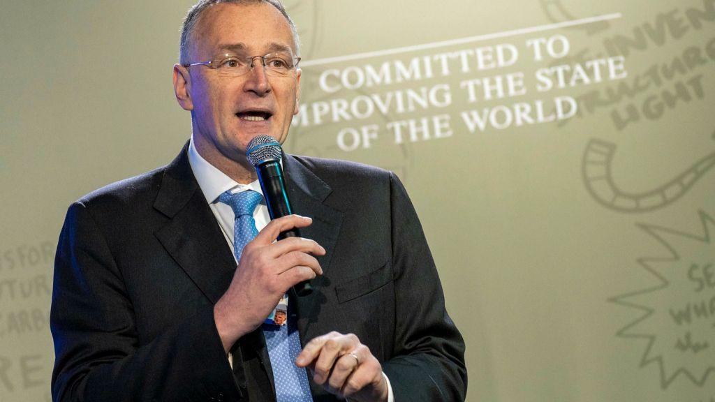 Παραιτήθηκε ο πρόεδρος του Ευρωπαϊκού Συμβουλίου Έρευνας – Διαφώνησε με τους χειρισμούς για τον κοροναϊό