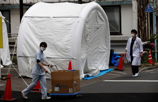 Ιαπωνία: Ξεπέρασε το φράγμα των 10.000 ο αριθμός των κρουσμάτων από κοροναϊό