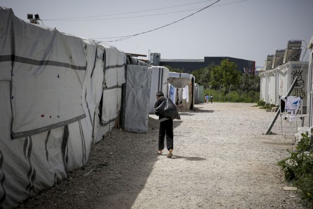 Συναγερμός στη Μαλακάσα: Ιχνηλατούνται οι επαφές του πρόσφυγα που βρέθηκε θετικός στον κοροναϊό