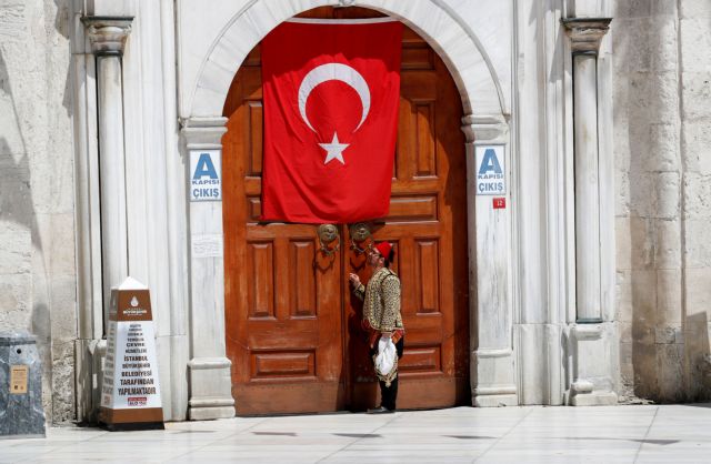 Κοροναϊός: Νέο τετραήμερο λουκέτο στην Τουρκία υπό την πίεση της πανδημίας