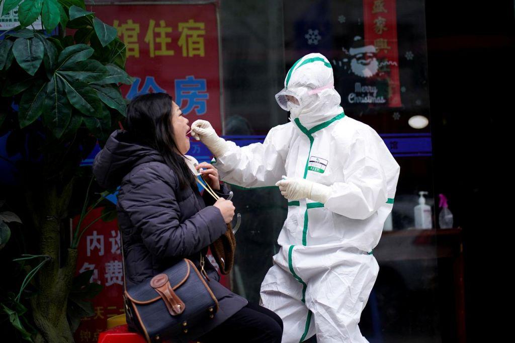 Κοροναϊός – Κίνα : Μόλις πέντε τα νέα κρούσματα μόλυνσης – Στις 82.947 ο συνολικός αριθμός των κρουσμάτων