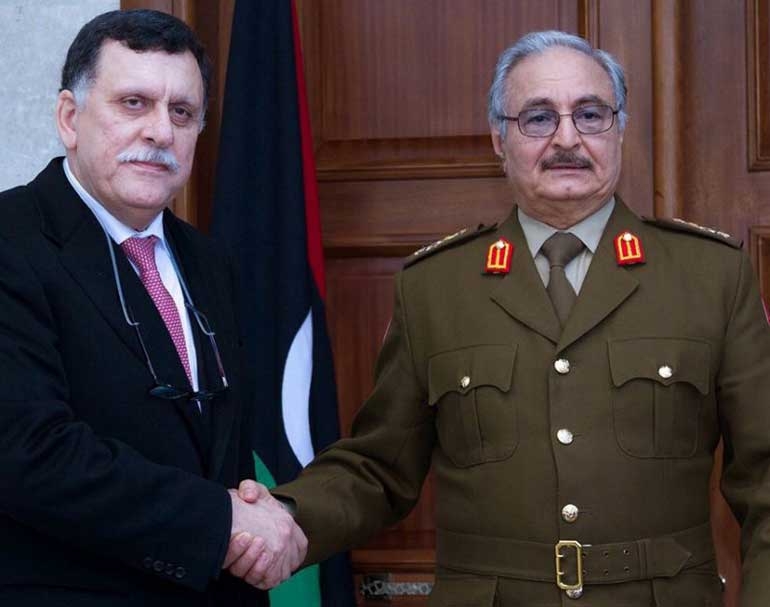 Προς εκεχειρία στη Λιβύη; – Συμφωνία Χαφτάρ με Σάρατζ για νέες συνομιλίες