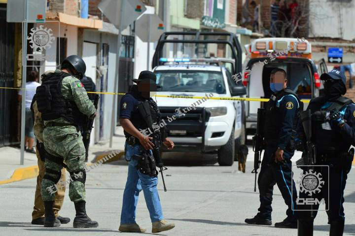 Σφαγή στο Μεξικό με τουλάχιστον 24 νεκρούς : Τους ξάπλωσαν και άρχισαν να τους πυροβολούν