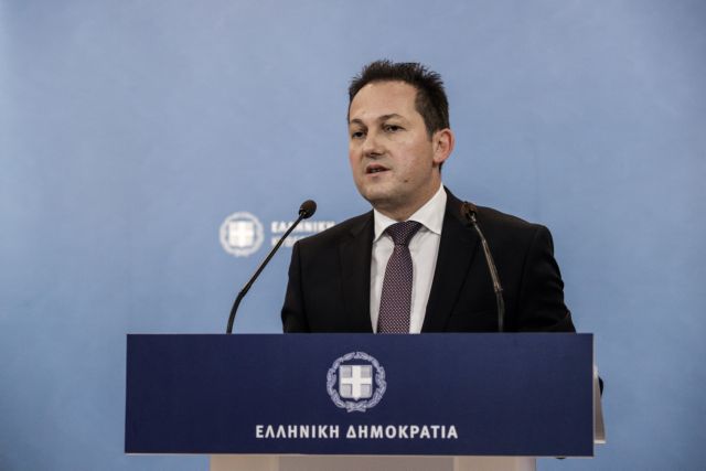 Πέτσας στο MEGA: Πιθανά τοπικά lockdown - Τι είπε για SMS, πλοία και μάσκες