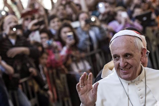 Πάπας Φραγκίσκος σε γονείς ΛΟΑΤΚΙ παιδιών: Ο Θεός αγαπά τα παιδιά σας όπως είναι