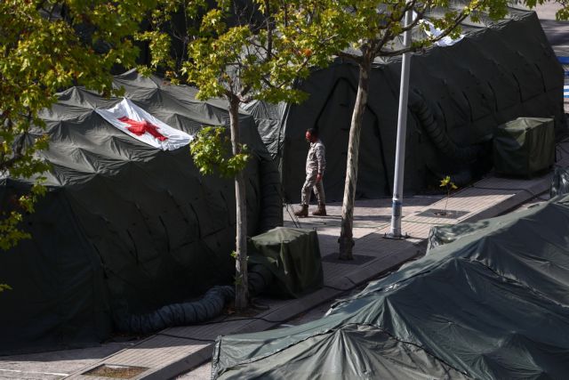 Κοροναϊός : Η Μαδρίτη ζητά τη βοήθεια του στρατού στη μάχη κατά της πανδημίας
