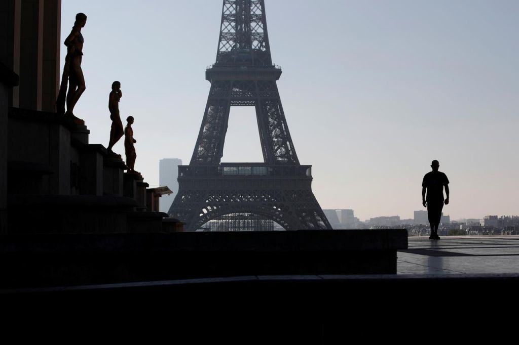 Γαλλία : Ρεκόρ κρουσμάτων κοροναϊού την Παρασκευή – Σημαντική αύξηση και στις νοσηλείες
