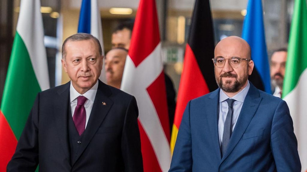 Τηλεφωνική επικοινωνία Σαρλ Μισέλ – Ερντογάν: «Η ΕΕ είναι σε πλήρη αλληλεγγύη με την Ελλάδα και την Κύπρο»