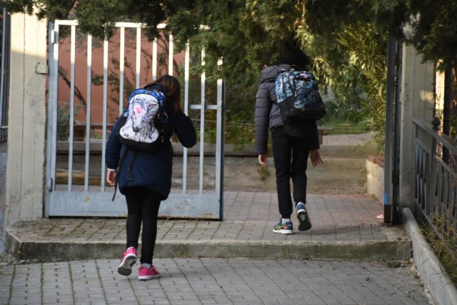 Κοροναϊός: Πάνω από 70 τα κλειστά τμήματα και σχολεία λόγω κρούσματος