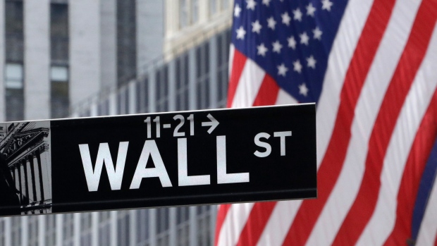Η αναδίπλωση Τραμπ «πρασίνισε» τη Wall Street