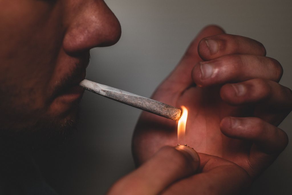 ΕΕ : Απαιτούνται νέα μέτρα για να αντιμετωπιστούν οι «πρόδρομες ουσίες ναρκωτικών» νέας γενιάς