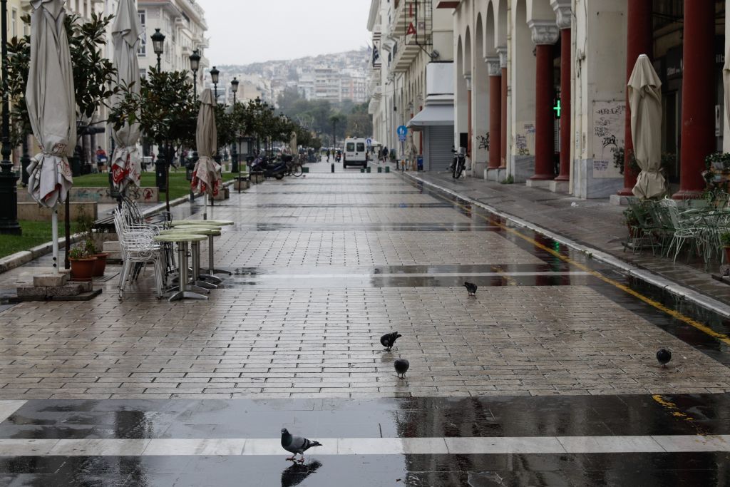 Παγώνη για lockdown: Τραγικά νούμερα στην Ελλάδα – Δεν θα «καθαρίσουμε» σε 20 μέρες