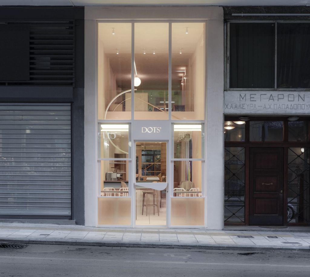 DOTS : Το μικρό café που έχει ξετρελάνει την Θεσσαλονίκη με το design του