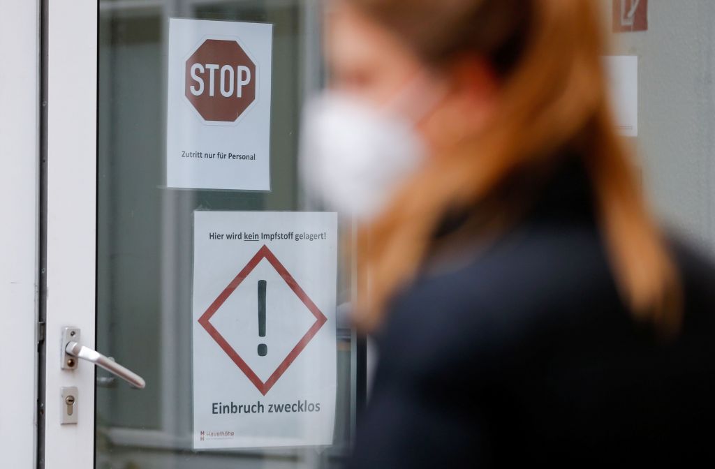 Κοροναϊός : Ετοιμάζεται για… Mega-lockdown η Μέρκελ – Σήμα κινδύνου από τους επιστήμονες στη Γερμανία