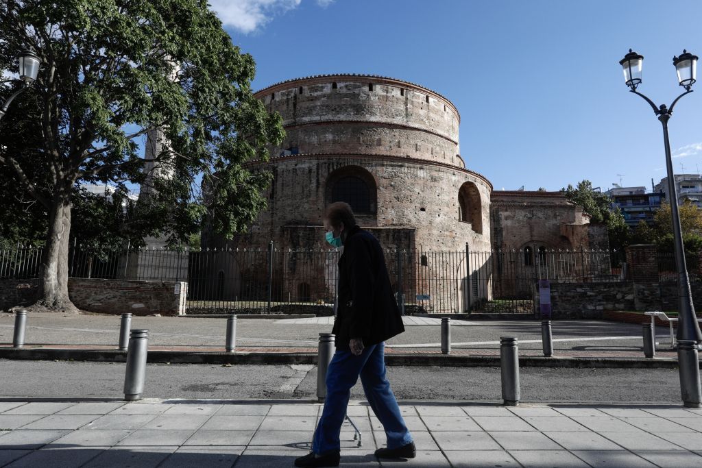 Κοροναϊός : Σε καθολικό lockdown η Αττική – Σειρά παίρνουν Αχαΐα, Ρέθυμνο και Θεσσαλονίκη