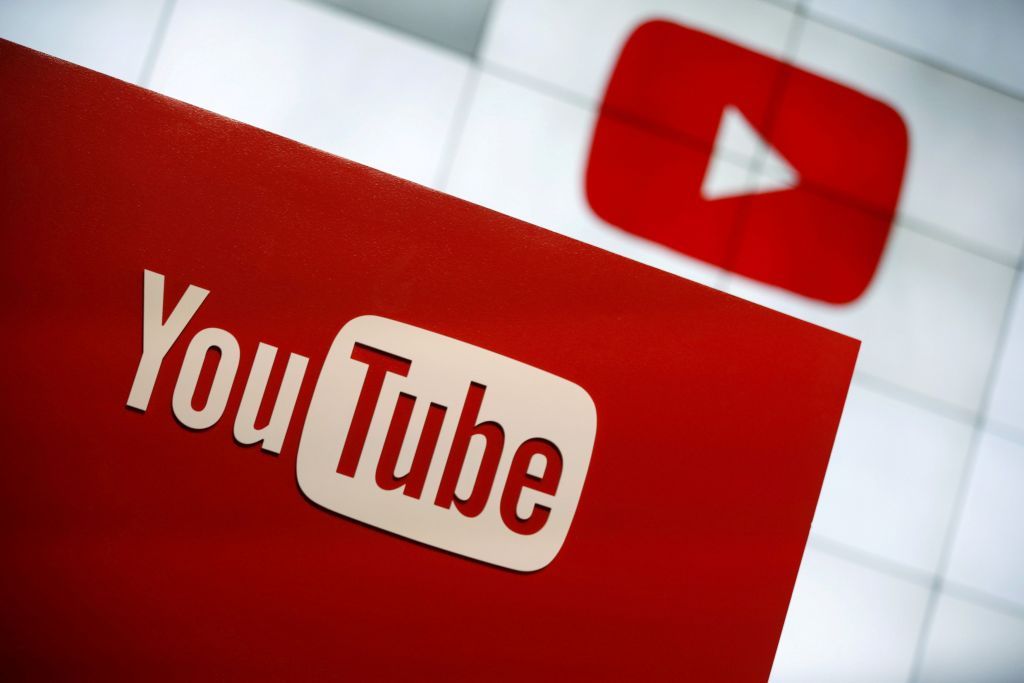 YouTube : Διαγράφηκαν 30.000 παραπλανητικές αναρτήσεις για τα εμβόλια