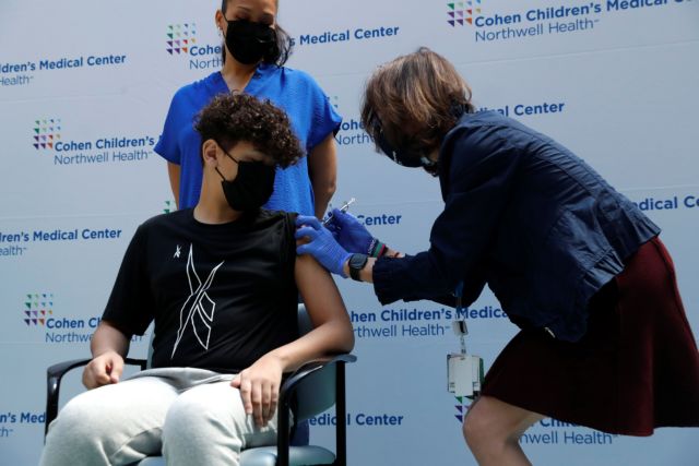Κοροναϊός: Τα τέσσερα «αγκάθια» για τον εμβολιασμό των παιδιών – Τι γίνεται στην Ελλάδα