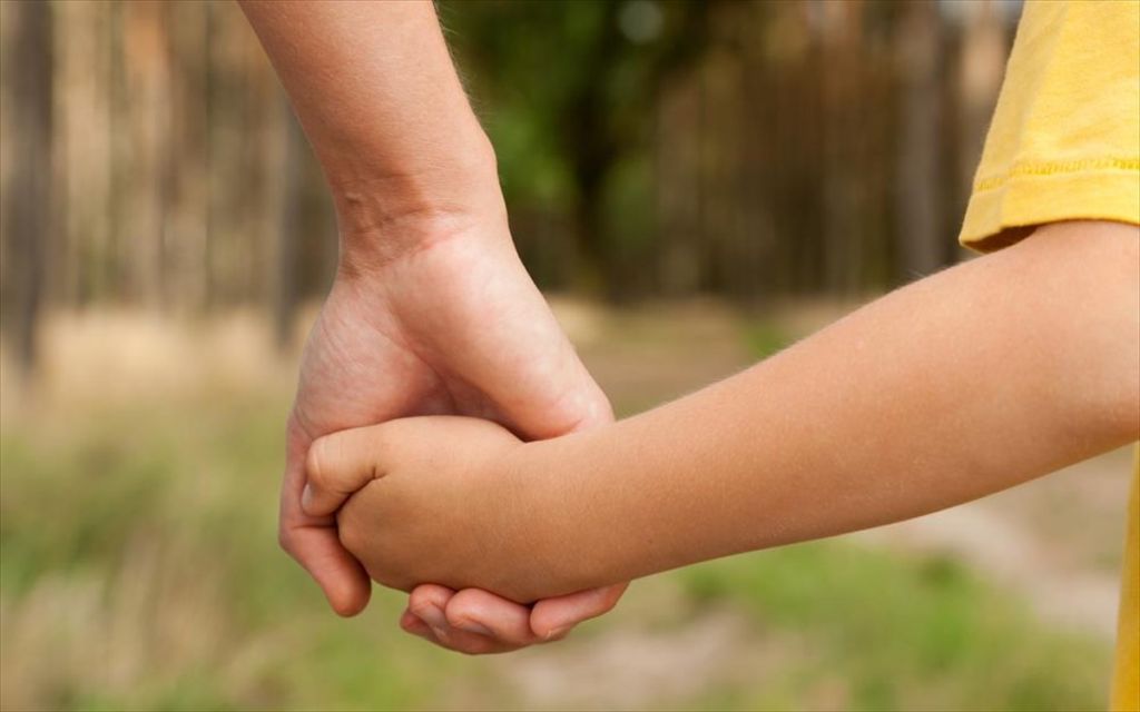 Όλες οι αλλαγές στις νέες γονικές άδειες