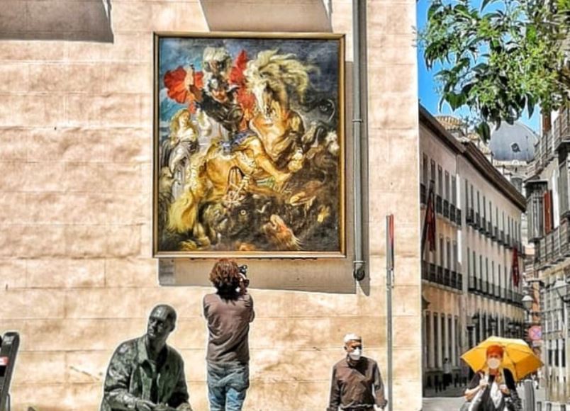 Διάσημοι πίνακες πλημμυρίζουν τους δρόμους της Μαδρίτης