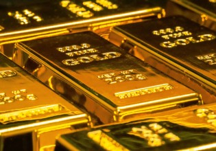 Χρυσός – Τα κέρδη του δολαρίου πιέζουν τα πολύτιμα μέταλλα