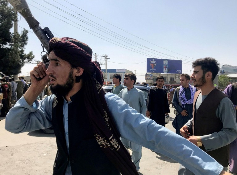Αφγανιστάν – Επιμένουν οι Ταλιμπάν σε μη παράταση της προθεσμίας της 31ης Αυγούστου – Καλούν τους Αφγανούς να μη φύγουν