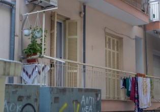 Γυναικοκτονία στη Θεσσαλονίκη – Συνελήφθη ο δράστης της άγριας δολοφονίας της 55χρονης