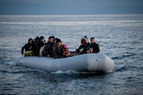 Θύματα παράνομων διακινητών Αφγανοί πρόσφυγες - Έδωσαν 2.000 δολάρια έκαστος για να περάσουν στην Ελλάδα